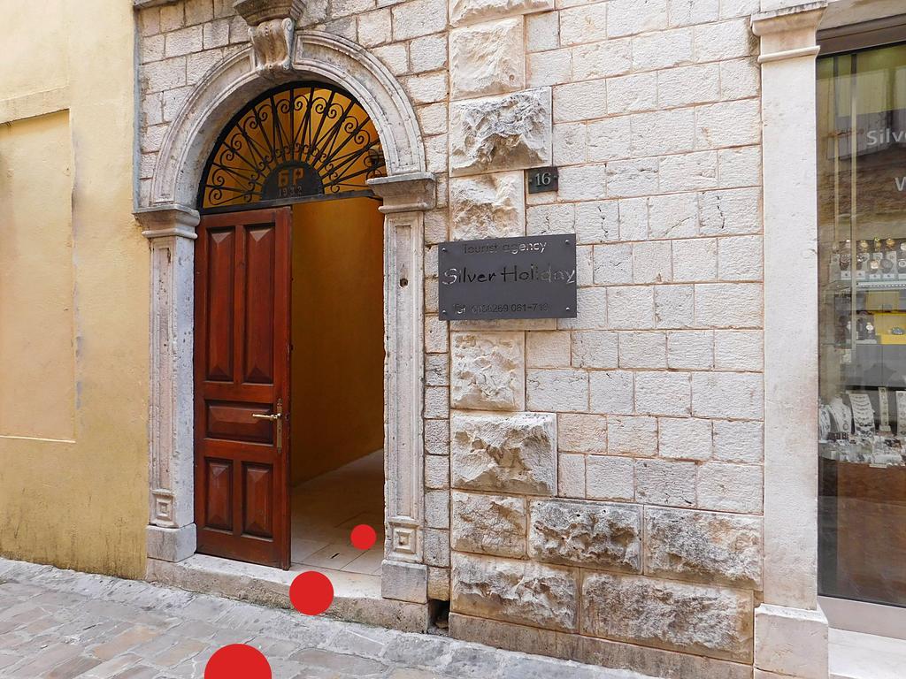 R-Club Old Town Apartments Budva Bagian luar foto