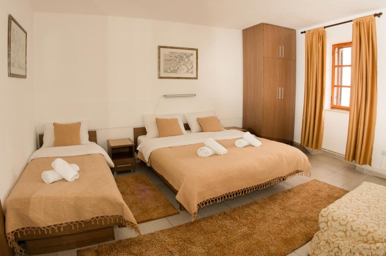 R-Club Old Town Apartments Budva Bagian luar foto