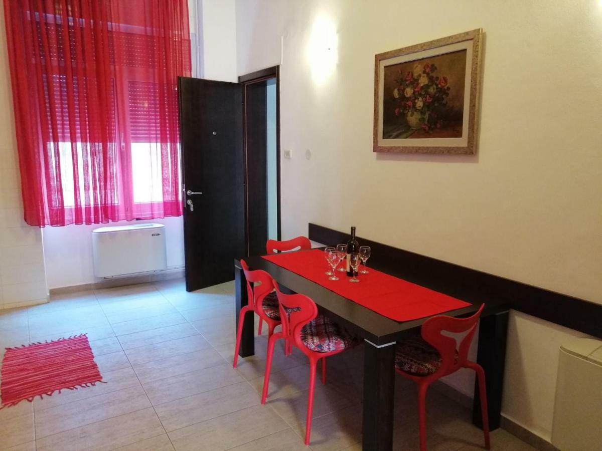 R-Club Old Town Apartments Budva Bagian luar foto